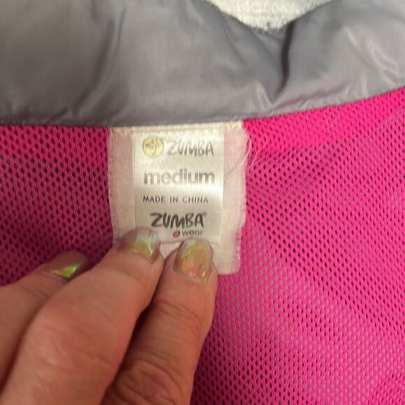Zumba Fitness Windbreaker Jacket Size Medium - Picture 6 of 7